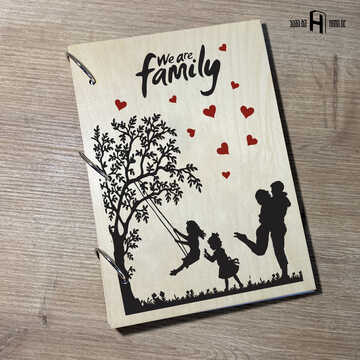 Famili (hugging couple, two girls on a swing)